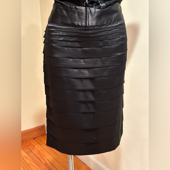 Dalia collection Beautiful Elegant Black Ruffled midi Skirt Zip On Side … - Picture 6 of 12